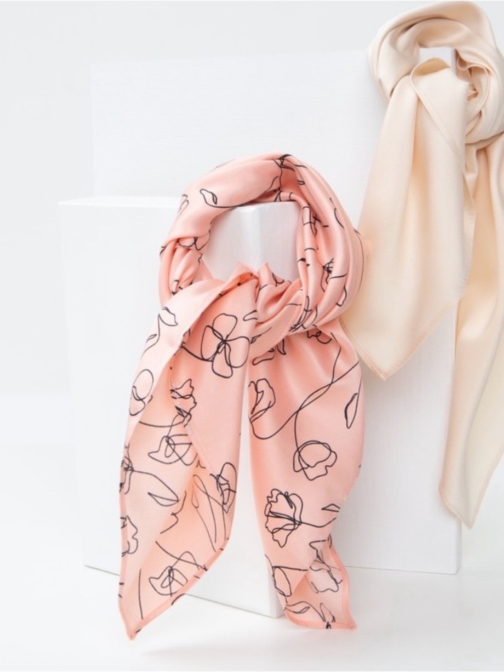 Park & Ives Pink Sateen Floral Abstract Hair Scarf 20x20.5 (PINK ONLY)